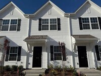 Building Photo - 3155 Fall Hls Dr