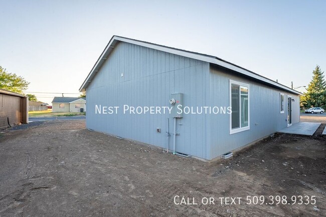 Building Photo - Newer 3 Bedroom Home for Rent!