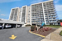 Building Photo - 500 Pacific Ave