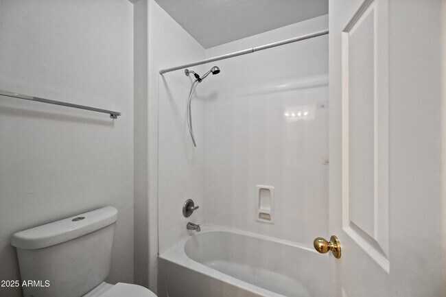 Building Photo - 1483 E Mia Ln
