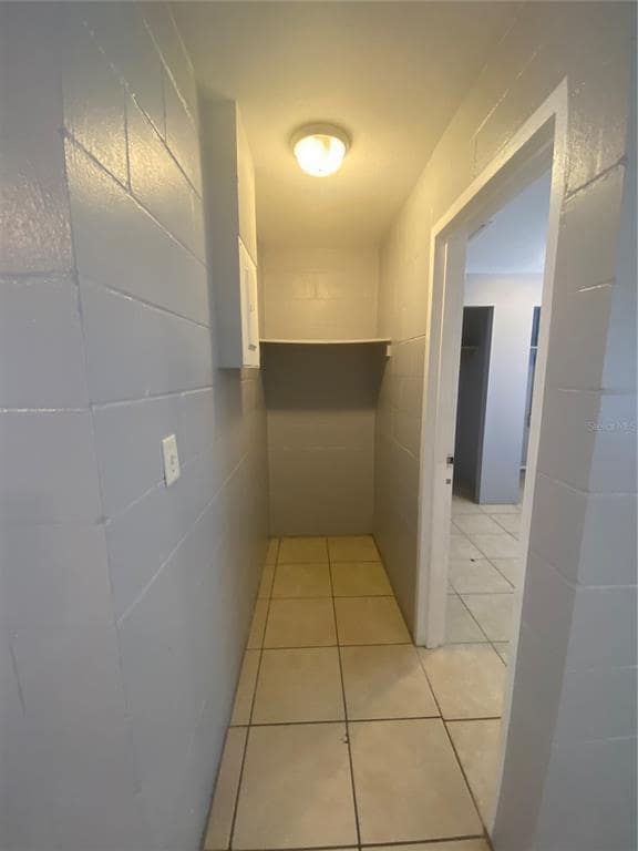 Building Photo - 1119 McNamee St