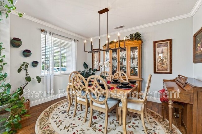 Building Photo - 32778 Kendal Ct