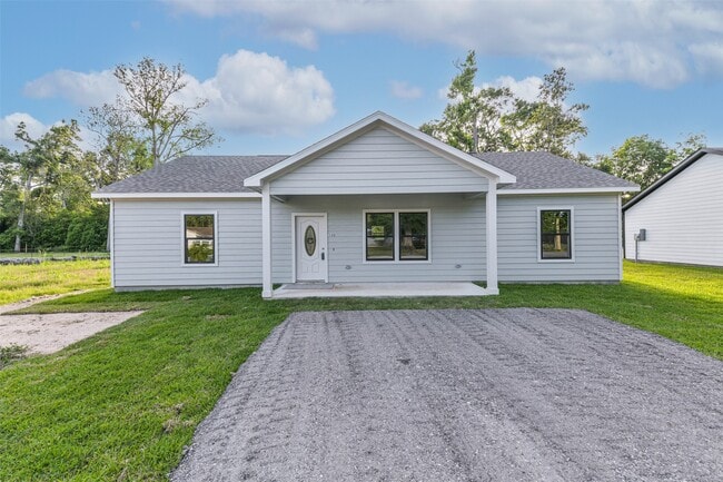 Building Photo - 122 County Rd 3704