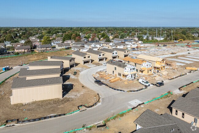 Building Photo - Reserve at Blackwell