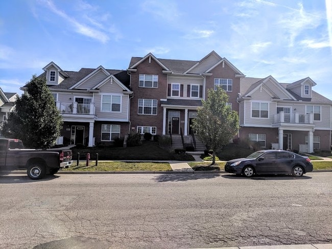 Primary Photo - Willow Creek Apartments