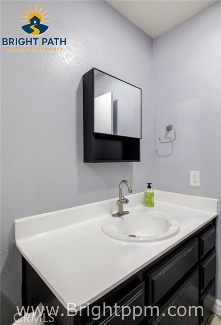 Building Photo - 25280 Bay