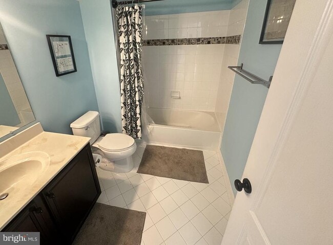 Building Photo - 4512 Grazing Way