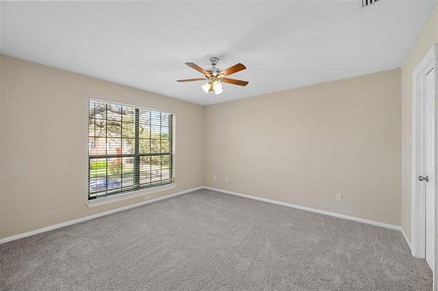 Building Photo - 1561 Yaggi Dr