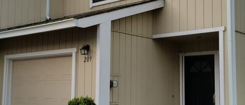 Primary Photo - 209 Saratoga Ave