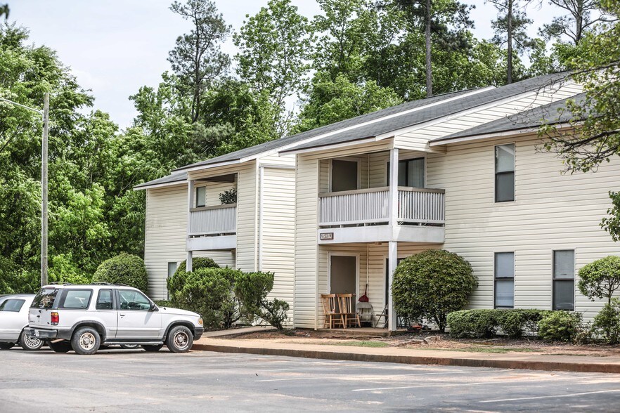 SHADOWOOD WEST 4344 W Highland Dr Macon GA 31210 Apartment Finder