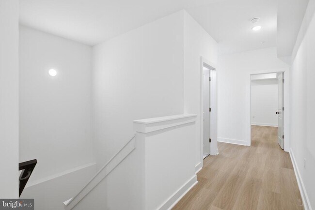 Building Photo - 2253 N 12th St