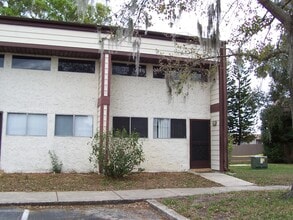 Building Photo - 3916 Crayrich Cir