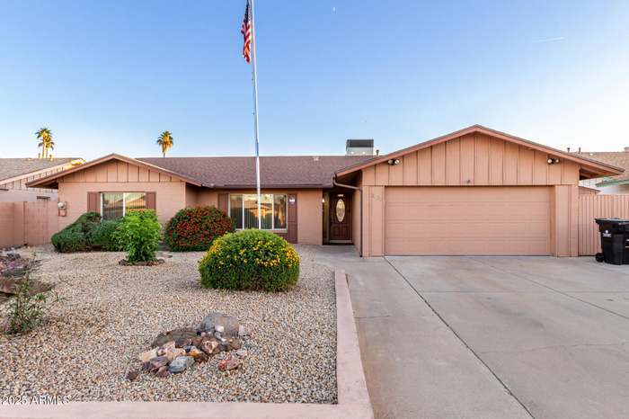 Building Photo - 3535 W Saint Moritz Ln