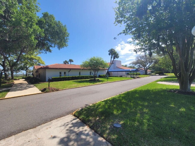 Building Photo - 9 Tarragona Ct