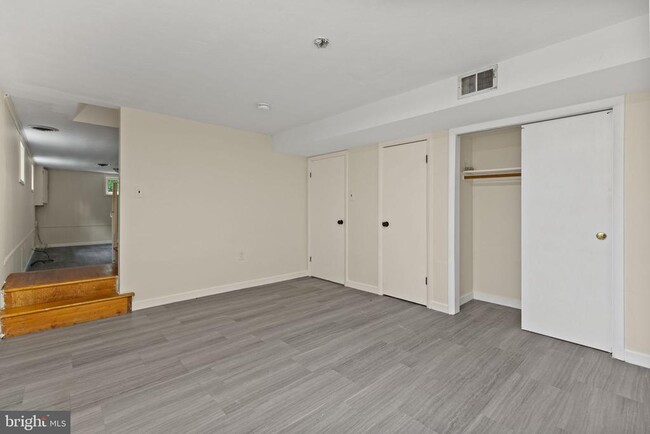 Building Photo - 5508 Spruce Dr