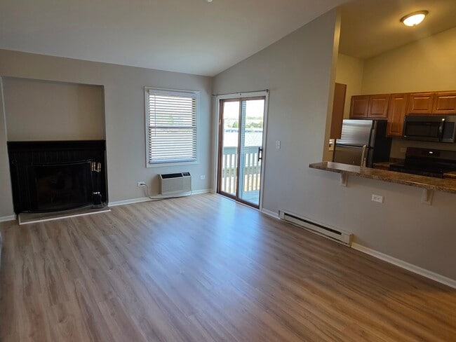 Building Photo - 1361 Cunat Ct