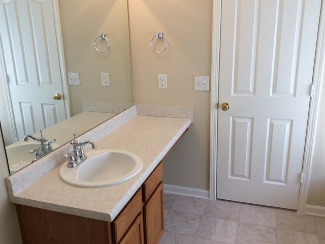 Building Photo - 4022 Houldsworth Dr