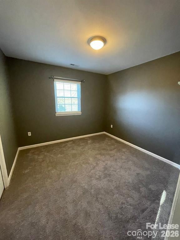 Building Photo - 210 Southhaven Dr