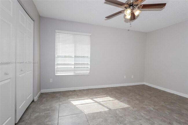Building Photo - 1365 Savoyard Way