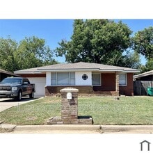 Building Photo - 2741 SW Murray Dr