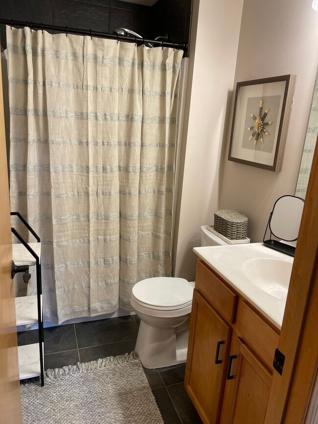 Building Photo - Cozy tranquility 6mi from Mayo 4bed/3bath