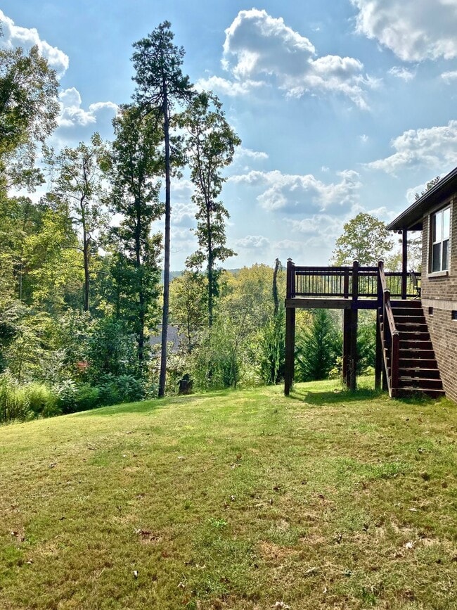 Building Photo - Single Family Home