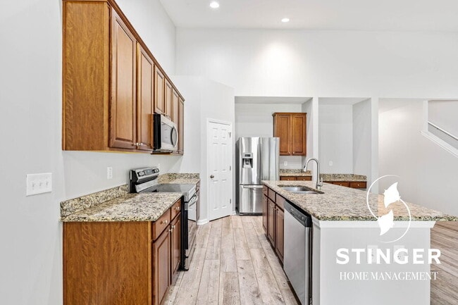 Building Photo - 46 Cedar Creek Cir