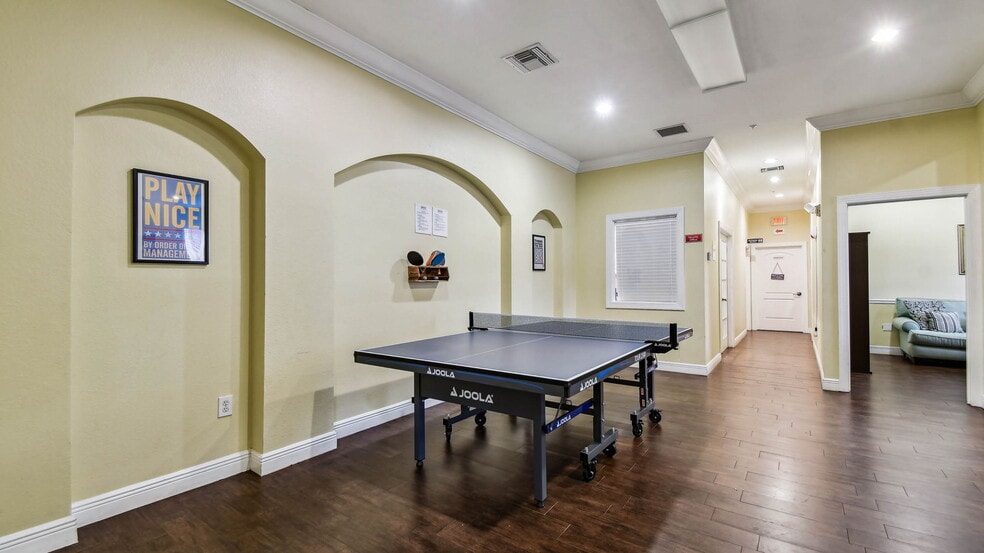 Club House - 2151 Chianti Pl