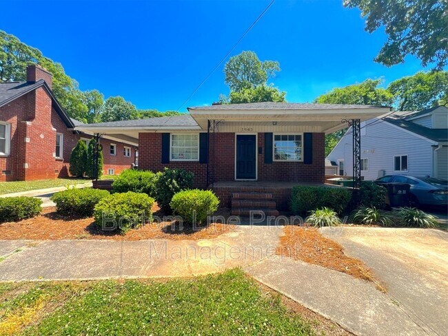 Building Photo - 1943 Wilmore Dr