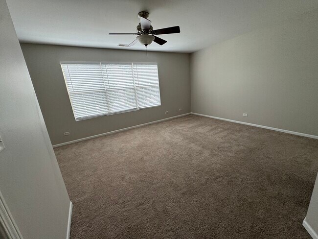 Building Photo - 2399 Stoughton Cir