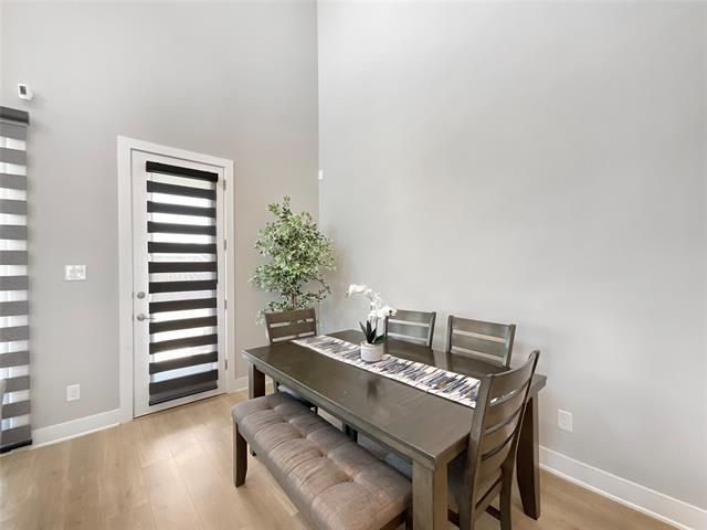 Building Photo - 5910 Enclave Dr