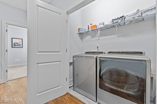 Building Photo - 12 Brownstone Ln