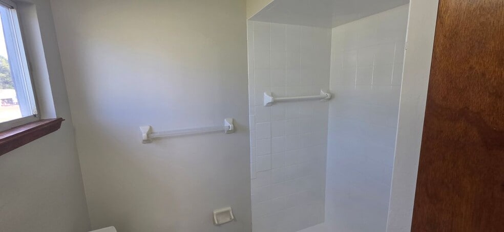 Building Photo - 8246 SW 105th Pl