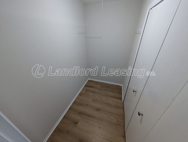 Building Photo - Reduced Price on this Updated 2-Bedroom Condo Steps from Crocker Park – Pool & Clubhouse