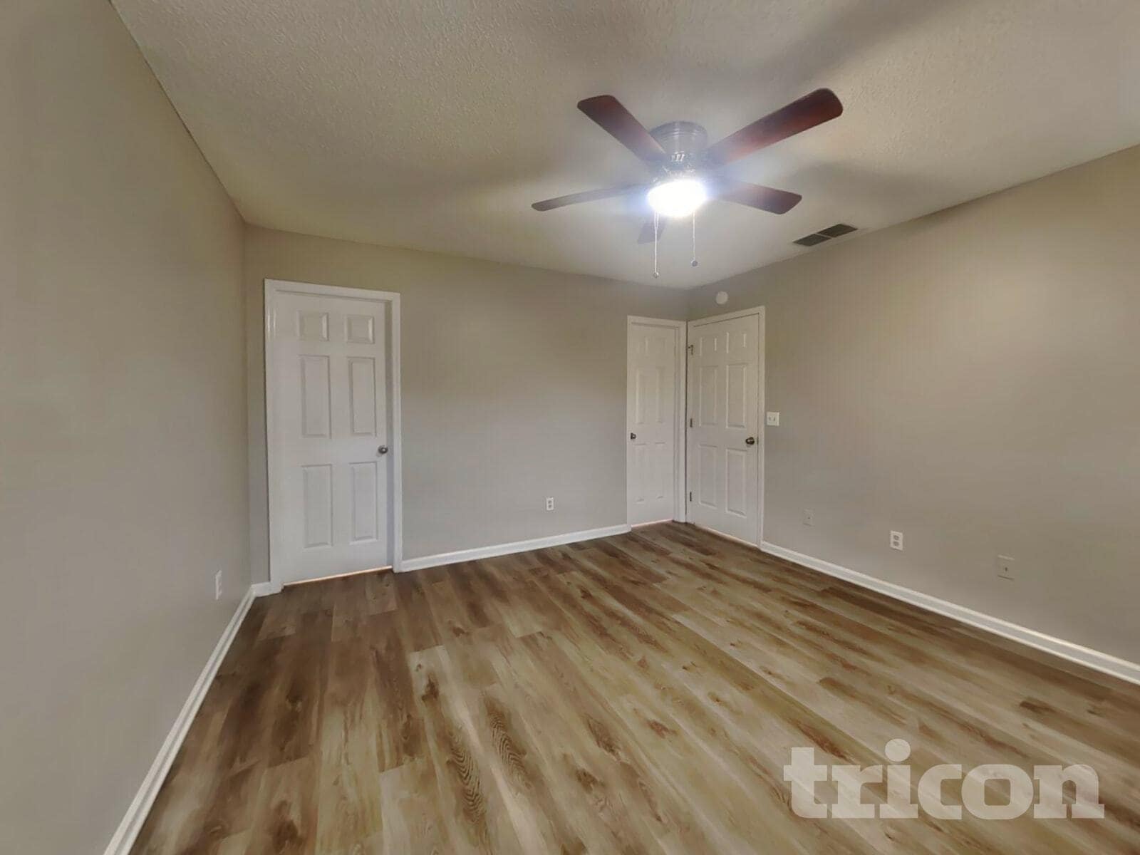 Building Photo - 8256 Creek Hollow Ct