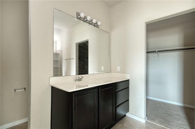 Building Photo - 219 Screech Owl Dr