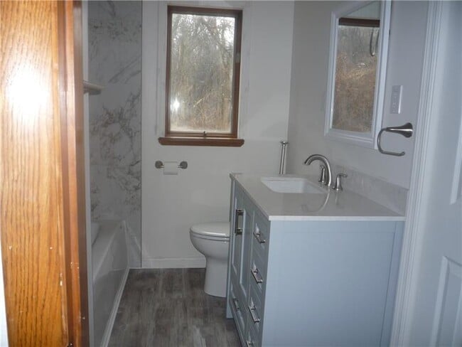 Building Photo - 4465 Mt Troy Rd Ext