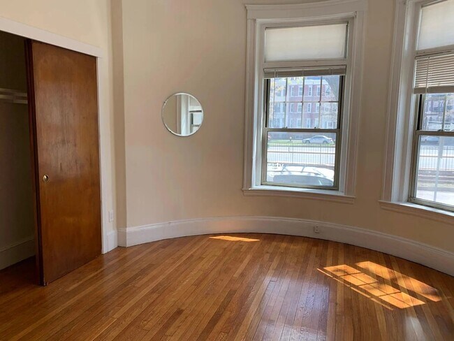 Building Photo - 1315 Commonwealth Ave