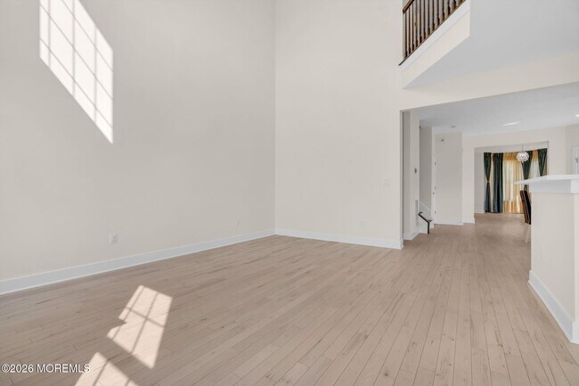 Building Photo - 17 Kitchen Ave