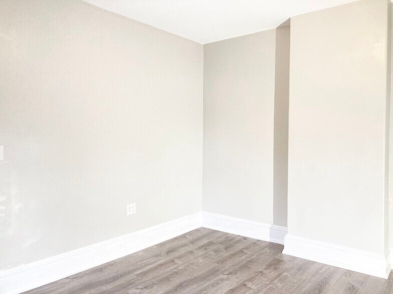 Living room - 33 -35 Federal Street