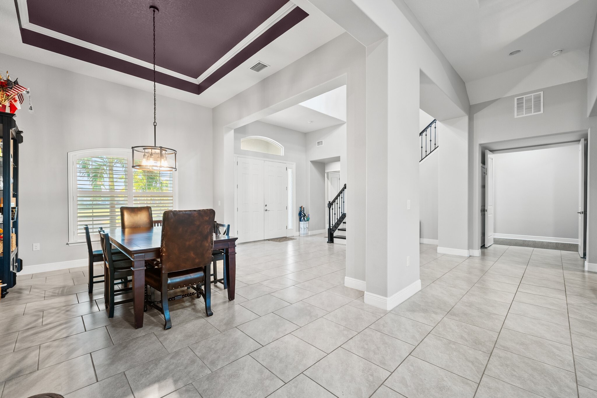 Building Photo - 7484 Ripetta St