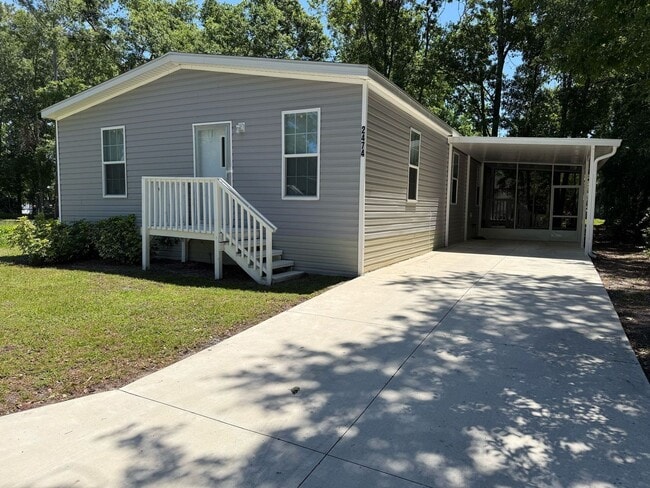 Building Photo - 55+ community Sylvan Grove / move in Special!