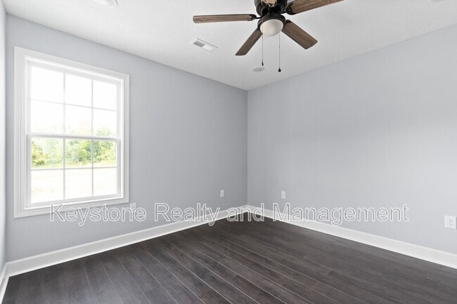 Building Photo - 111 Robertson Hill Rd
