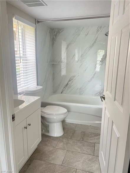 Building Photo - 8245 Ibis Club Dr