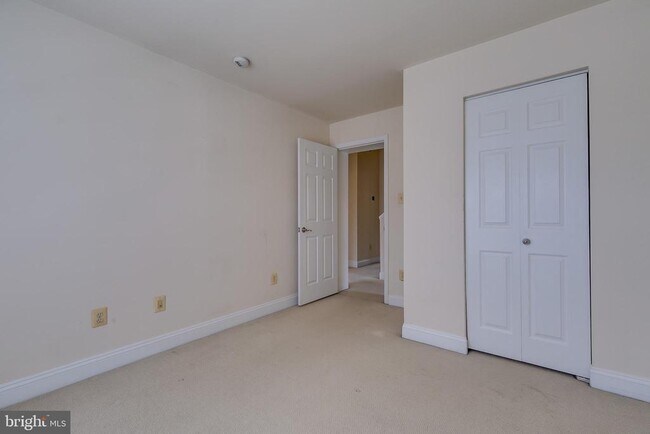 Building Photo - 2026 N Culpeper St
