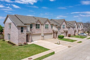 Building Photo - 2336 Homewood Ln