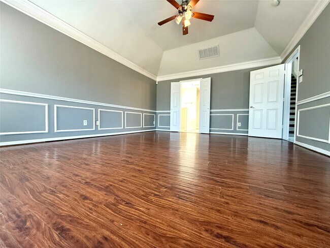 Building Photo - 11911 Timpnogos Dr