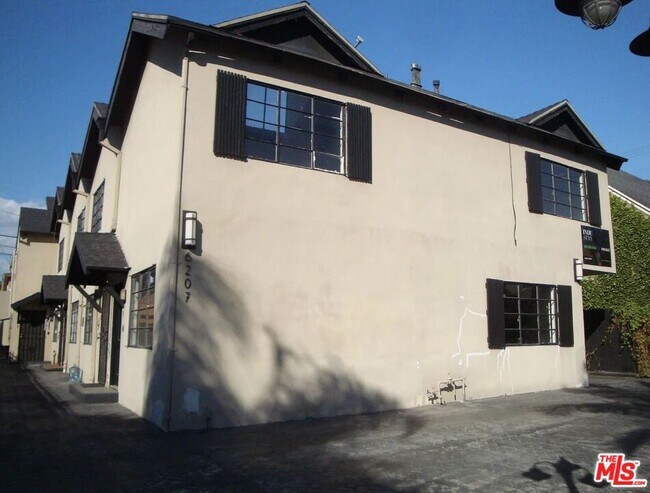 Building Photo - 6207 Banner Ave