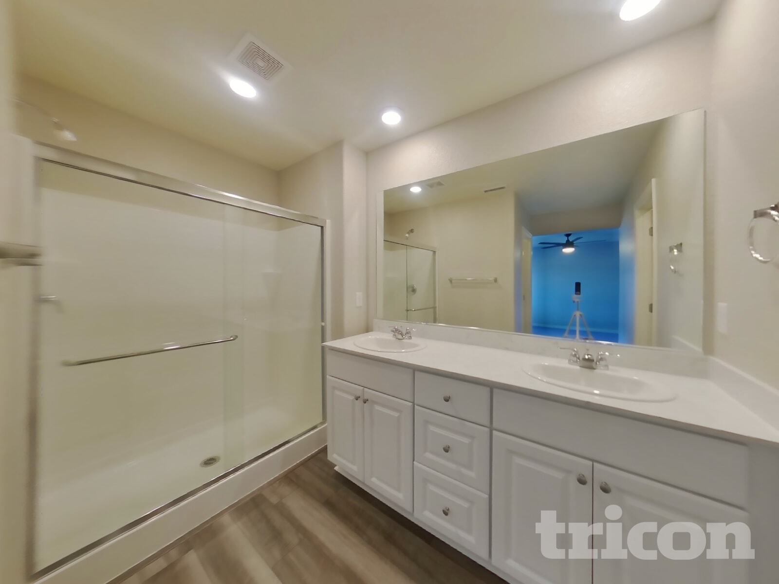 Building Photo - 8941 Elk Ravine Dr