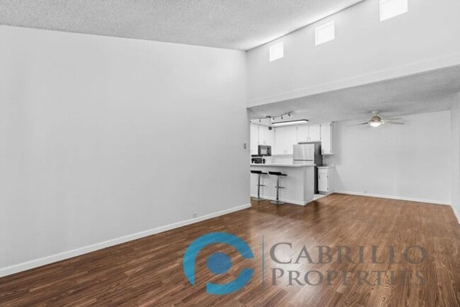 Building Photo - 1775 Diamond St